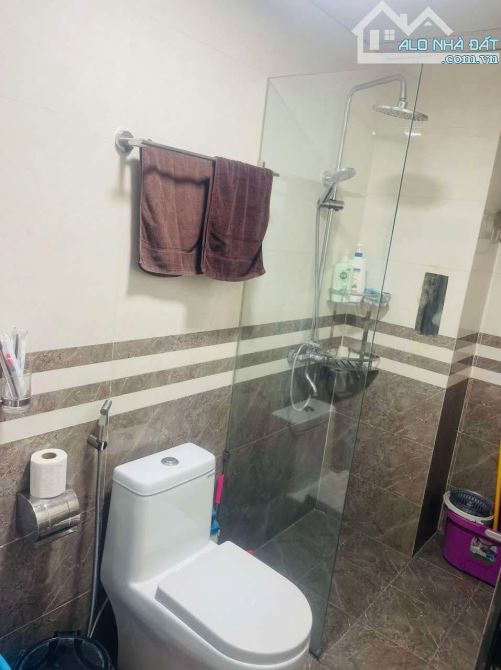 CHO THUÊ CĂN HỘ MINI KHÉP KÍN 30M2 - HOA LÂM, VIỆT HƯNG - FULL ĐỒ, THANG MÁY - 7
