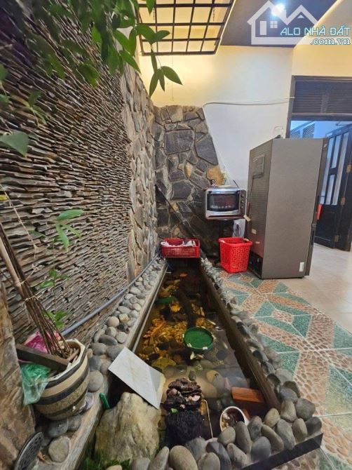 NHÀ MÊ MẶT TIỀN ĐINH CÔNG TRÁNG GẦN QUANG TRUNG. DT: 5,4x34M NỞ HẬU 10,6M. GIÁ CHỈ: 5,9 TỶ - 7