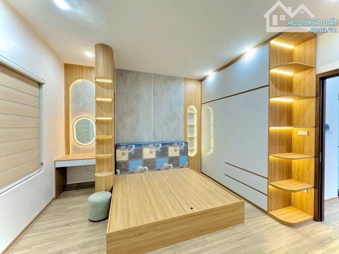 Hai Bà Trưng lô góc 2 thoáng - nhà mới full đồ- sổ vuông đét. Hồng Mai 4 tầng 35m² mặt tiề - 7