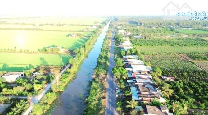 Hàng thơm, 1000m2 đất vườn view kênh 20x 53m chỉ 820tr - 7