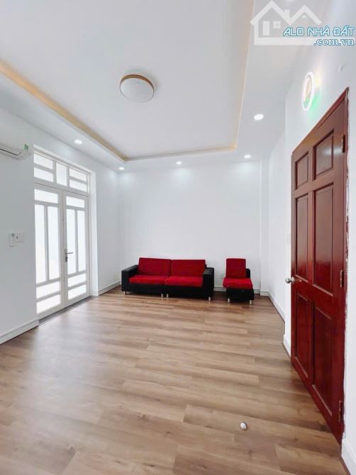 BÁN NHÀ QUẬN 7 - HẺM XE HƠI HUỲNH TẤN PHÁT, 4 TẦNG, 4 PN, 9 TỶ TL - 8