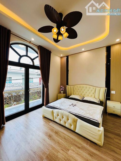 Bán nhà 3 mê full nội thất cao cấp MT Lê Văn Sĩ, Hoà Minh, gần biển - 8