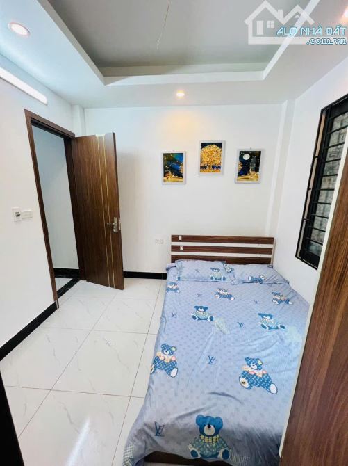 CĂN HỘ DỊCH VỤ HOÀNG MAI - 15 PHÒNG KHÉP KÍN - DOANH THU 900TR/ 1 NĂM - FULL NỘI THẤT ĐẸP - 9