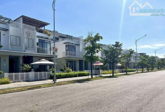 🔥🔥🔥🔥🔥CHÍNH CHỦ gửi bán cắt lỗ BIỆT THỰ SONG LẬP ECO GARDEN- GIÁ RẺ NHẤT DỰ ÁN