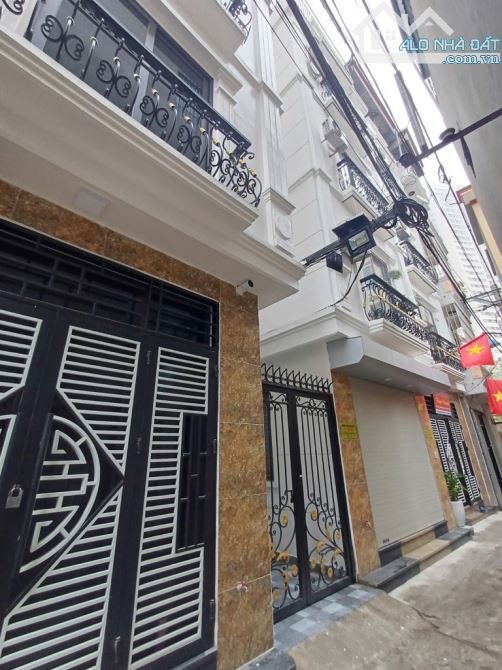 Ngô Quyền 33 mt3,7m 5t mới cứng, gần ô tô, an ninh, an sinh đỉnh