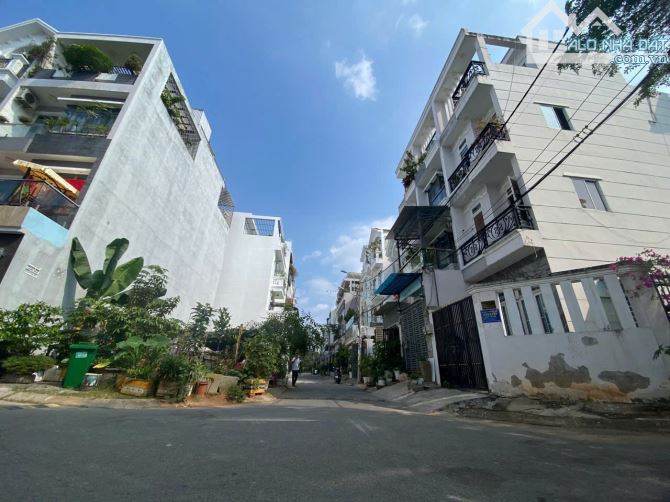 Cần bán lô đất hẻm 8m Đào Tông Nguyên, Nhà Bè, DT 5x18m. Giá 5,9 tỷ
