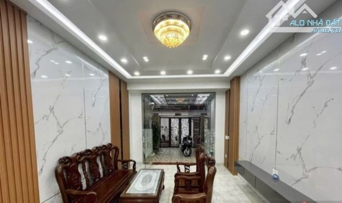 Bán nhanh nhà 4 tầng Vũ Chí Thắng, Nghĩa Xá, Lê Chân 82m2, giá 6tỷ