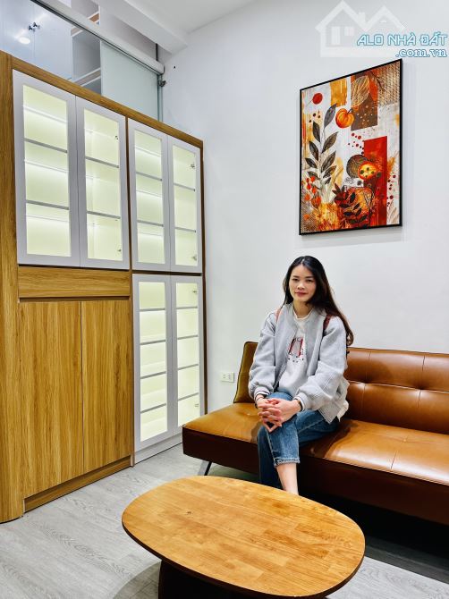BÁN NHÀ TẬP THỂ THỌ LÃO NHÀ ĐẸP Ở LUÔN - 2PN ĐỦ CÔNG NĂNG - CĂN HỘ THOÁNG SÁNG -  TIỆN ÍCH