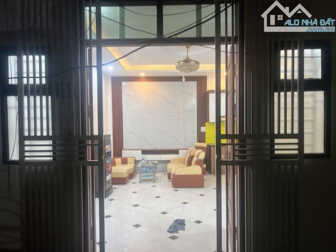 BÁN NHÀ NGÕ -PHAN ĐÌNH GIÓT -LA KHÊ -HÀ ĐỘNG, ÔTÔ ĐỖ, 35M2, 4T, MT 5M, LÔ GÓC NHỈNH 6 TỶ