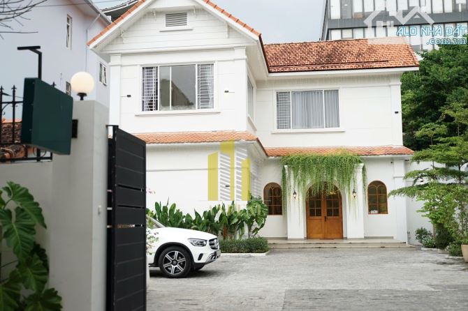 Biệt Thự Sân Vườn Khuôn Viên 600m2 Thuận Tiện Mở Nhà Hàng, Kinh Doanh