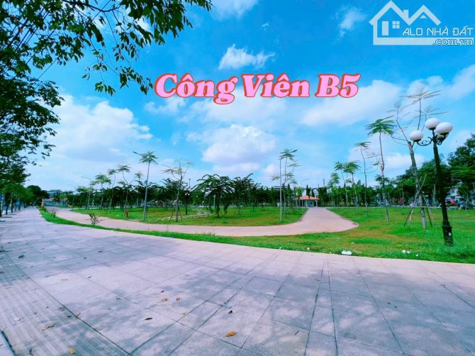 NP429 Bán Nhà chưa qua đầu tư vị trí 2 Nguyễn Ái Quốc ngay CV Dương Tử Giang Gần Bùi Thị X