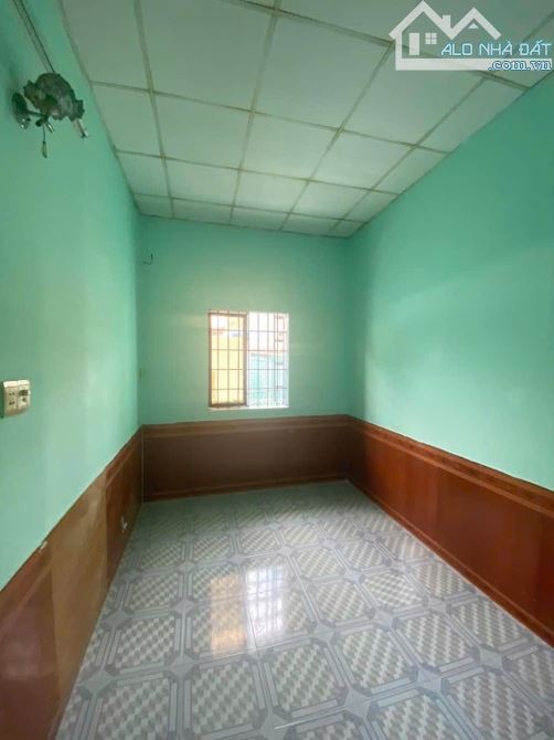 Gấp bán nhà 1351/...đường Phan Văn Trị, F10, Gò Vấp,  50m2, 2 lầu, 3PN,2WC nhỉnh 4tỷ