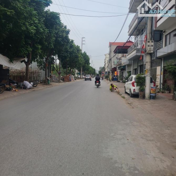 Quất! Nhà 5 tầng, mt 6m tại Xuân Phương, Phương Canh, thang máy, ô tô vào tận cửa, Chỉ 6Tỷ