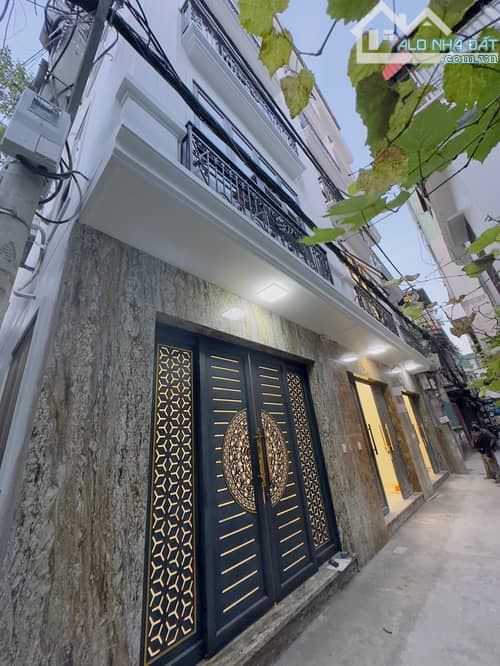 🆘Siêu Phẩm Hoàng Hoa Thám - Ba Đình cần ra đi gấp 45m2x7tầng , mt 4m1 , giá chỉ 15 tỷ