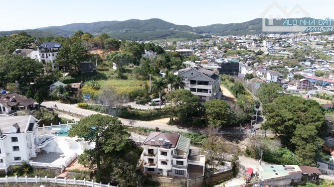 Chủ ở xa gửi bán 1.900m² mặt tiền Đường Đống Đa - P. 3 - Trung Tâm Tp. Đà Lạt Giá Tốt.