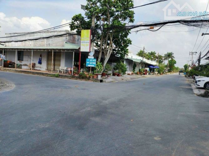 BÁN  NỀN BIỆT THỰ 1,75 TỶ, TRỤC CHÍNH KDC HOÀNG HẢO, VĨNH LONG