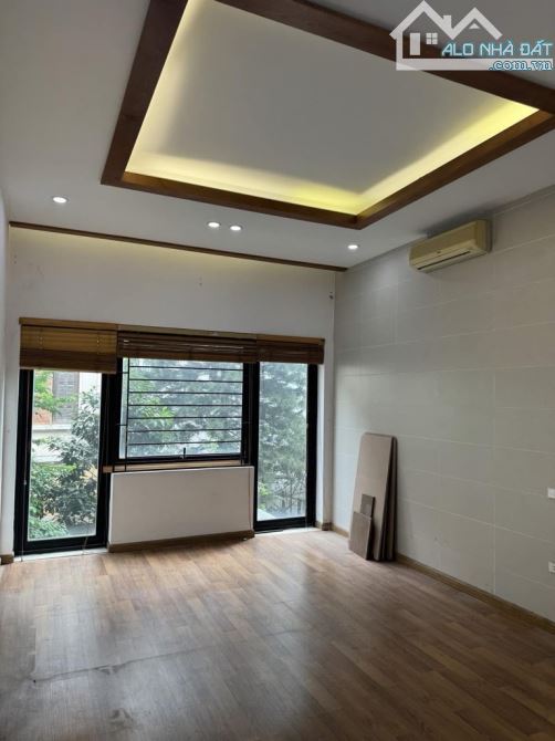 Nhà đẹp Nguyễn Ngọc Vũ - Cơ hội vàng sở hữu nhà biệt thự