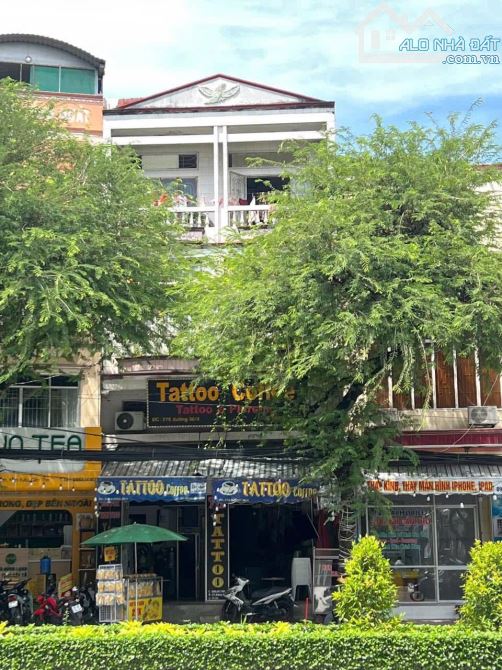 BÁN NHÀ MẶT TIỀN ĐƯỜNG 30/4 ĐỐI DIỆN VINCOM XUÂN KHÁNH , NINH KIỀU , CẦN THƠ