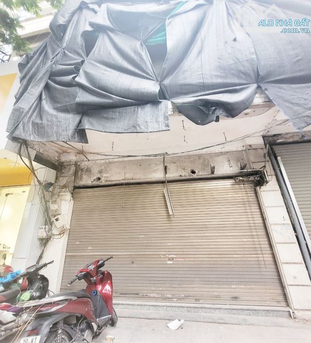 Bán Nhà Mặt Phố Tạ Quang Bửu, Hai Bà Trưng, DT 109m2 x MT 5,2m, Giá Rẻ.
