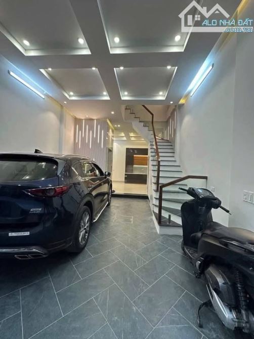 bán nhà Lê Trọng Tấn, TX, Ô Tô, Thang Máy, Cạnh Phố