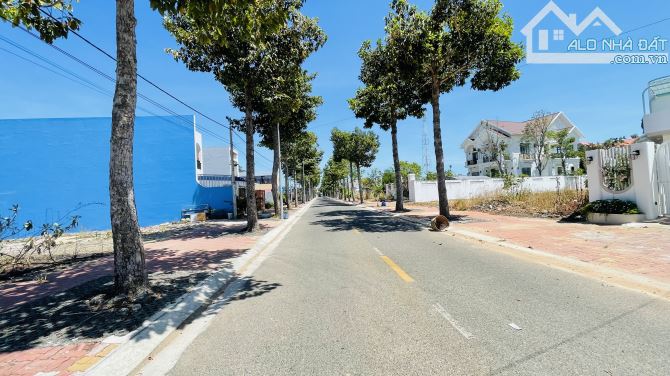 BÁN NHÀ ĐẤT THỊ TRẤN LONG ĐIỀN BÀ RỊA VŨNG TÀU - 1