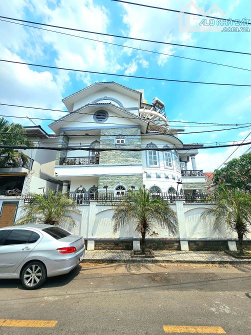 176m2. 12,5 X 15 chỉ 21tỷ còn TL. Mặt tiền đường số 17 ngay Gigamall Căn góc 2 mặt tiền. - 1