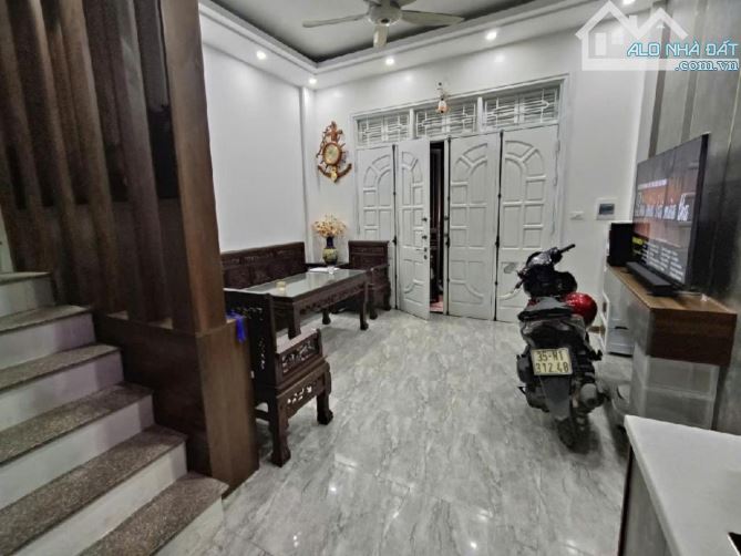 NHÀ ĐẸP DÂN XÂY PHỐ TRƯƠNG ĐỊNH. NGÕ RỘNG VÀ THOÁNG.   NHÀ THIẾT KẾ -6 TẦNG -4 NGỦ ĐỦ CÔNG - 1