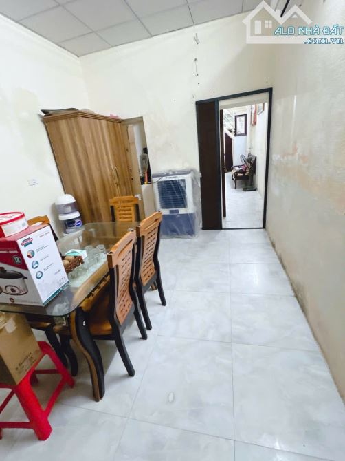 Bán 🏠 2 tầng phường Đông Sơn, đường 🚘giá 1tỷ5x - 1