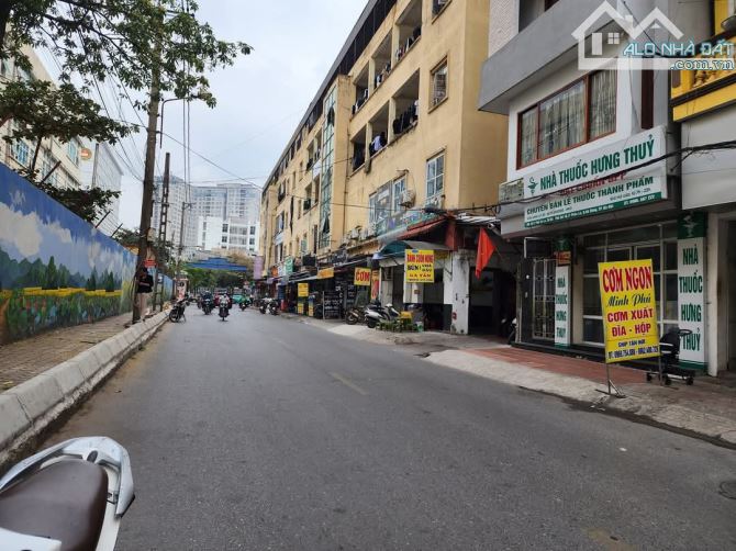 Bán nhà mặt phố kinh doanh ô tô tránh ngay Phùng Hưng Xa La Hà Đông - 1