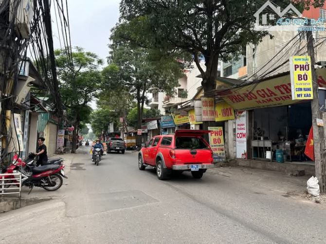 Bán toà Building mặt phố Nguyễn Hoàng Tôn. Tây Hồ DT 245m x 10T. Mặt tiền 8m - 1