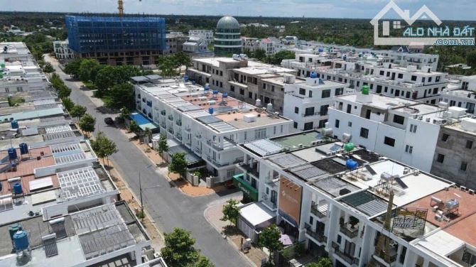 Nhà 1 trệt 2 lầu khu đô thị Hưng Phú,TP Bến Tre - 1