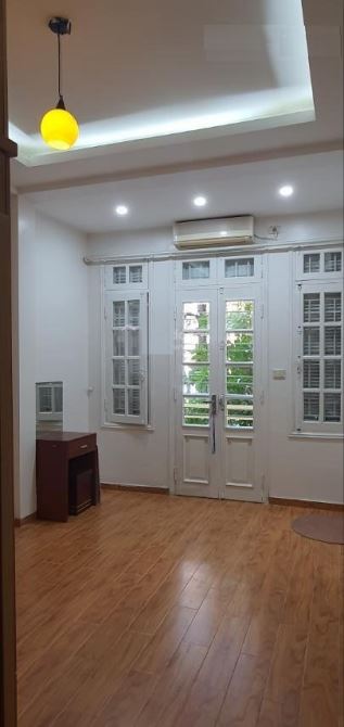 Cho thuê nhà Đội Cấn – Ba Đình DT 55m x 4 tầng 4 ngủ, sạch đẹp giá thuê 13tr/th - 1