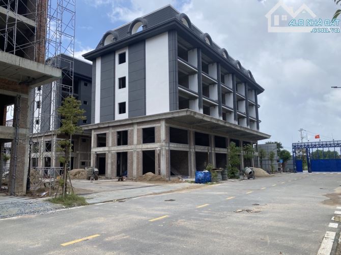 NHÀ 5 TẦNG 102m ngang 6m MẶT TIỀN HOÀNG QUỐC VIỆT AN ĐÔNG TP HUẾ . - 1