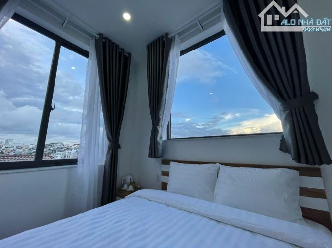 HOMESTAY 5 PHÒNG + 1 CĂN HỘ ĐƯỜNG Ô TÔ LỚN P3 GIÁ 7 TỶ - 1