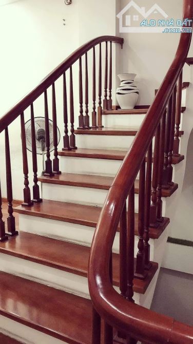 VŨ NGỌC PHAN - NGUYÊN HỒNG - NGUYỄN CHÍ THANH - 50M2 - LÔ GÓC 3 THOÁNG - NHỈNH 12 TỶ - 1