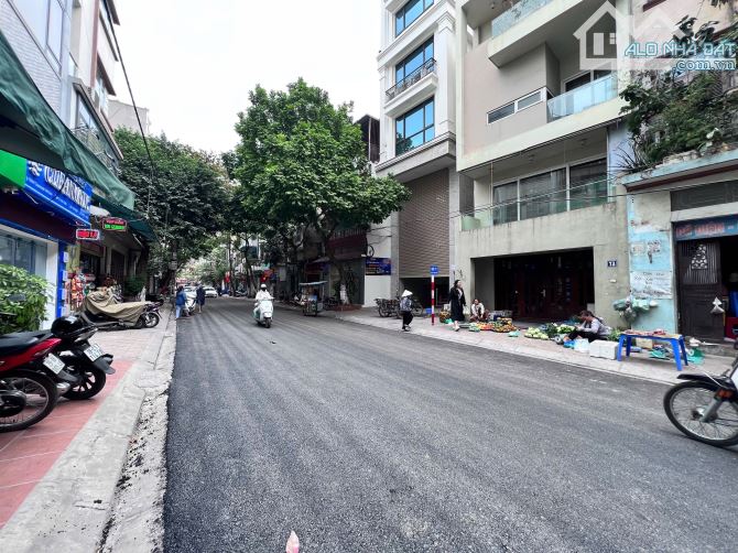 Bán Nhà Mặt Phố Tô Vĩnh Diện , 105m , mt 5,2m , 39 tỷ - 1