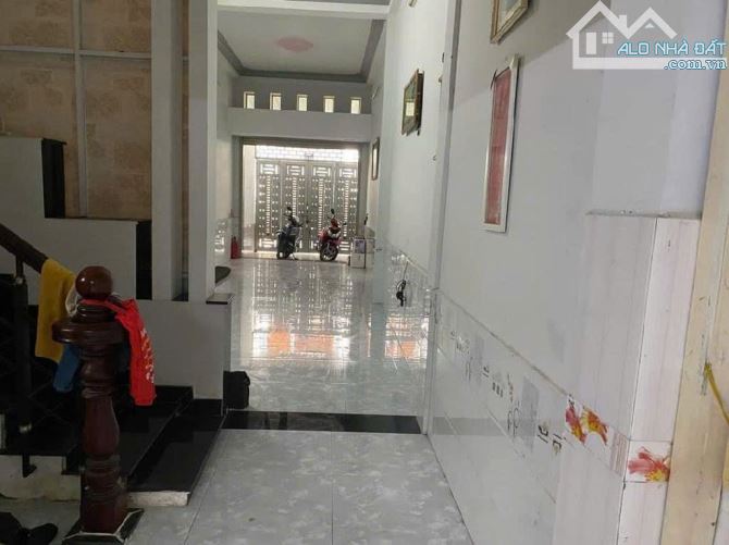 NHÀ 82M2 NGAY TÂY THẠNH- TÂN PHÚ - HXH 7M - BTCT- 3PN - NỞ HẬU - GIÁ NHỈNH 6 TỶ - 1