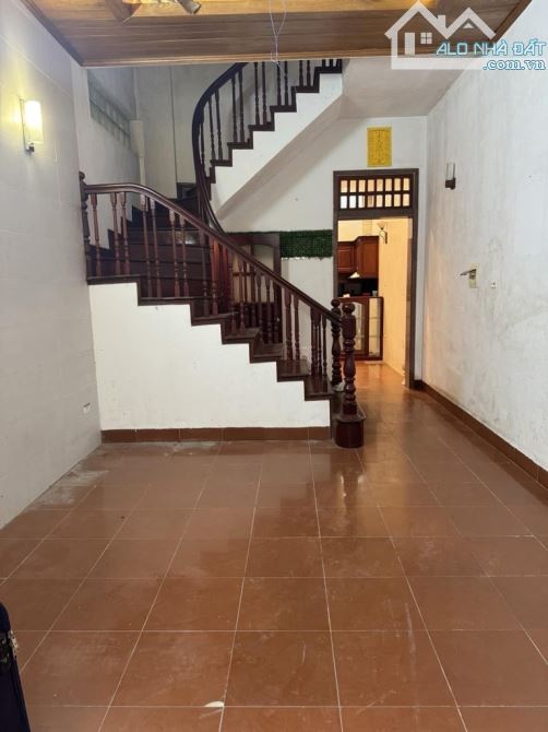 Nhà đẹp Nguyễn Ngọc Vũ - Cơ hội vàng sở hữu nhà biệt thự - 1