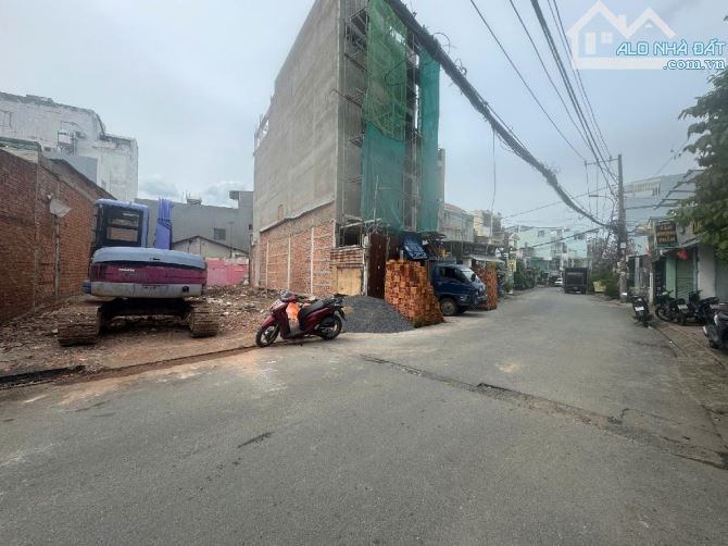 Bán Lô Đất Mặt Tiền Đẹp Hiếm - Tăng Nhơn Phú B - 213m2 - Giá Chỉ 18 tỷ! - 1