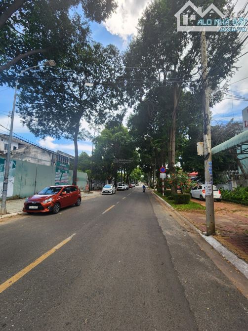 BÁN ĐẤT MẶT TIỀN PHƯỜNG 1 NGAY BIỂN BÃI TRƯỚC VŨNG TÀU, NGANG 10M ĐẸP, KINH DOANH ĐA NGÀNH - 1