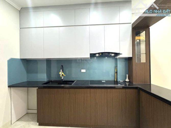 BÁN NHÀ LINH ĐÀM -LÔ GÓC, 2 MẶT THOÁNG, NGÕ RỘNG -30m 5 TẦNG GIÁ 6.5TỶ - 1