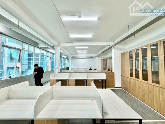 chủ cho thuê sàn văn phòng building 230m2 tại mặt phố Thái Thịnh chỉ từ 250k/m2 full - 1
