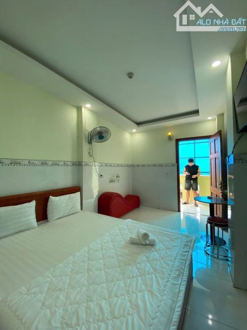Bán Khách Sạn Lò Lu Thu Nhập 130 Triệu/Tháng,Quận 9 - 13