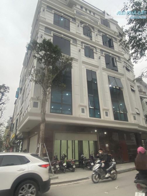 Cần cho thuê Nhà Vườn 5 Tổng cục 5 Tân Triều, DT 120m x 5 tầng, MT 5m. Lô Góc. Giá 22th - 2