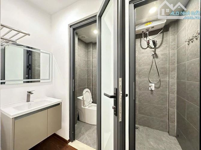APARTMENT MẶT HỒ TRÚC BẠCH 137M-LÔ GÓC 3 THOÁNG-9TẦNG-NT XỊN –VỈA HÈ RỘNG-DT 2 TỶ/NĂM-62TỶ - 2
