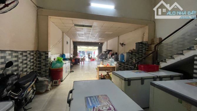 Cho thuê nhà mặt tiền đường Tỉnh Lộ 10, 6 x 30 Vị trí siêu đẹp - 2
