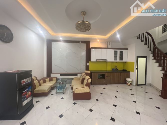 BÁN NHÀ NGÕ -PHAN ĐÌNH GIÓT -LA KHÊ -HÀ ĐỘNG, ÔTÔ ĐỖ, 35M2, 4T, MT 5M, LÔ GÓC NHỈNH 6 TỶ - 2