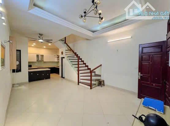 BÁN NHÀ NGÕ 71 HOÀNG VĂN THÁI 50m², 19,3 TỶ, GARA, Ô TÔ TRÁNH, KINH DOANH, VP, Ở SƯỚNG - 2