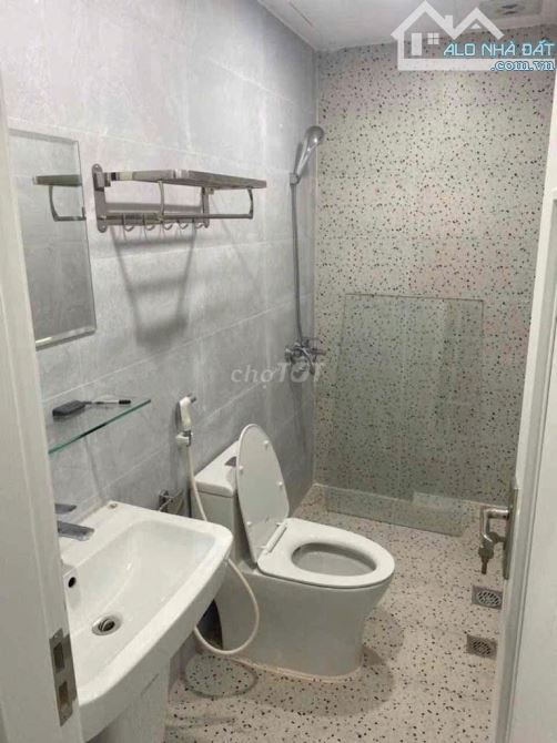 Cho thuê nhà Đội Cấn – Ba Đình DT 55m x 4 tầng 4 ngủ, sạch đẹp giá thuê 13tr/th - 2