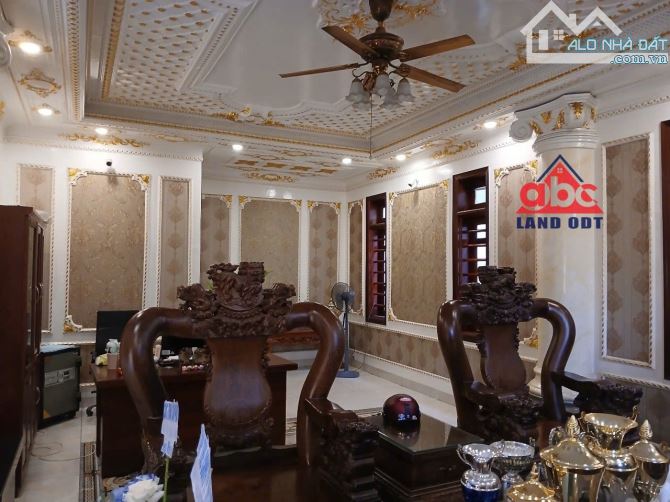 Biệt thự Khu Dân cư Dân Trí Cao. Thiết kế hiện đại. Giao nhà liền - 2